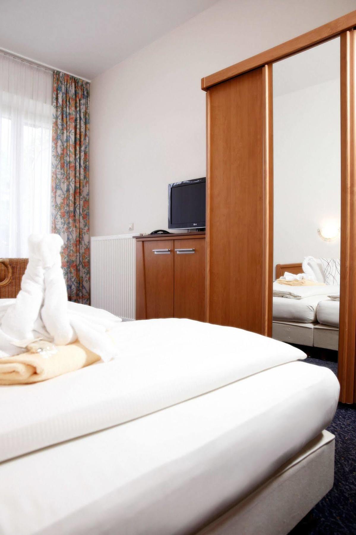 בודנמאיס Sonnenhotel Fuerstenbauer מראה חיצוני תמונה